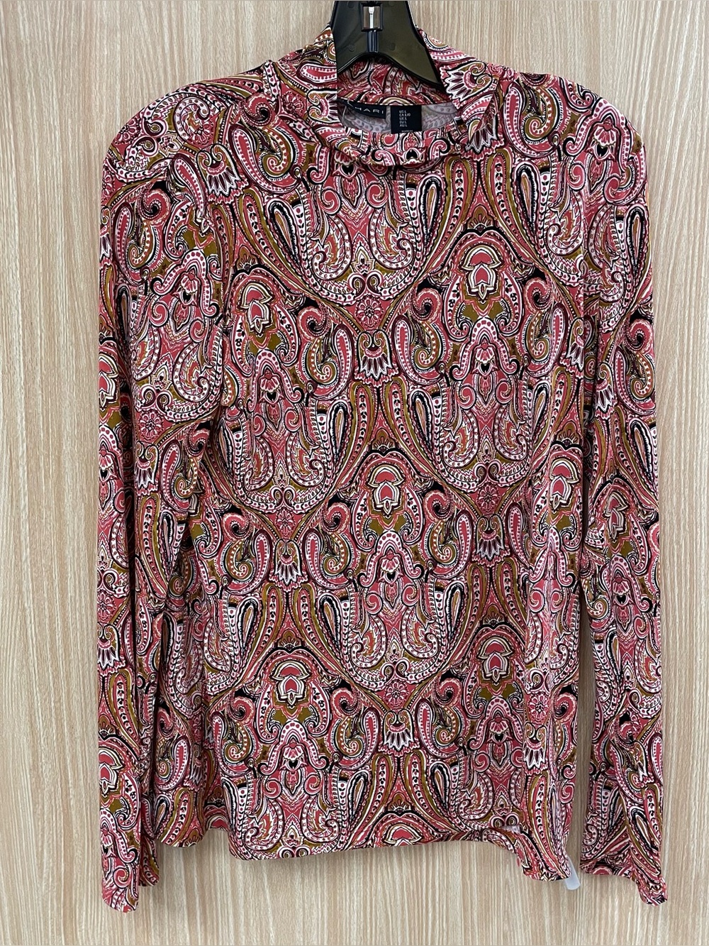Tahari Pink Paisley Top Size L